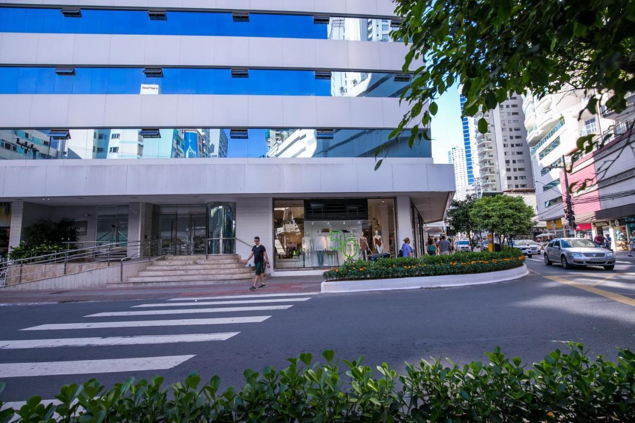 Apartamento Av. Brasil Frente Sh. Atlantico Balneário Camboriú エクステリア 写真